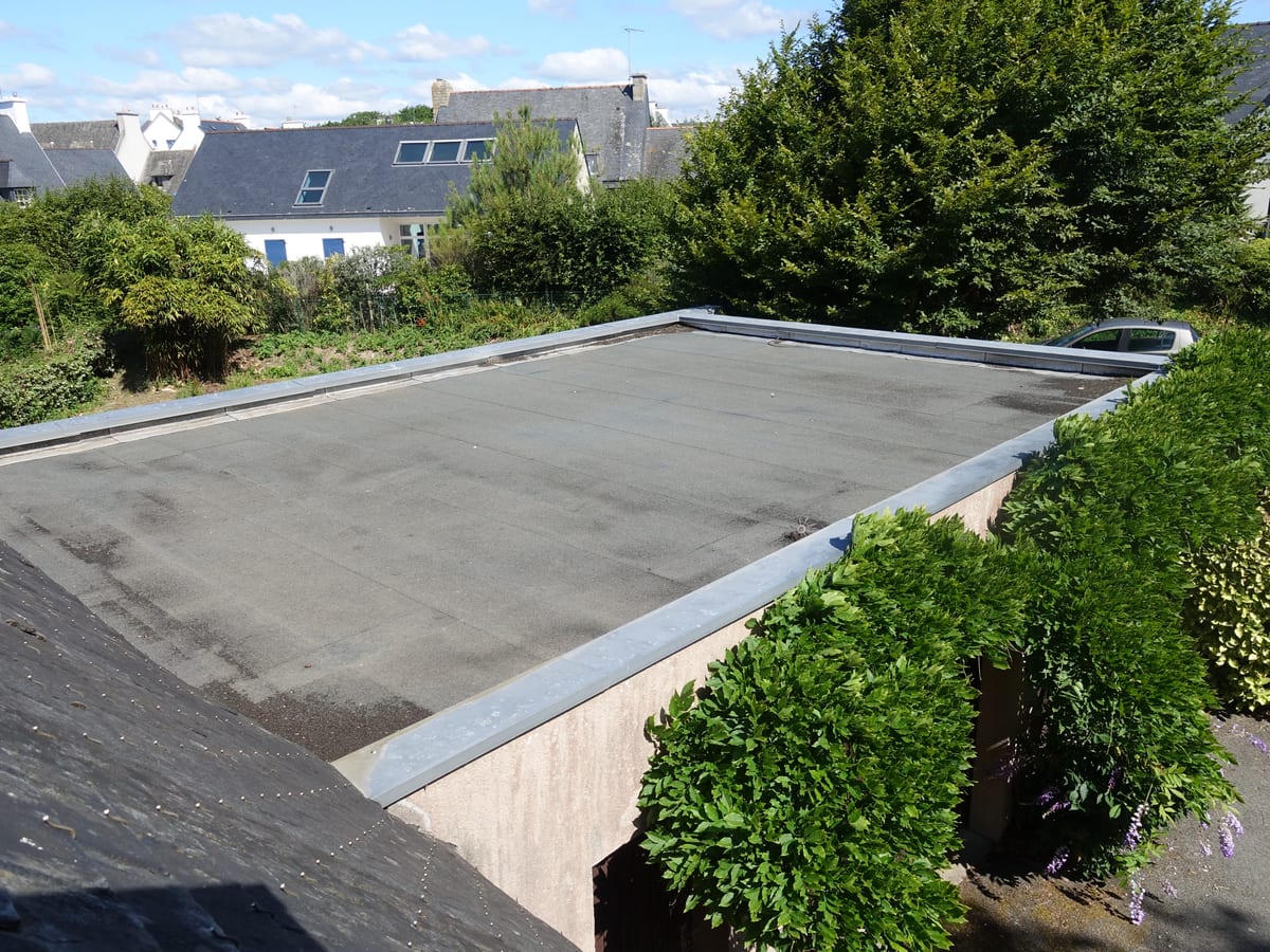Finished domestic flat roof ready for inspection