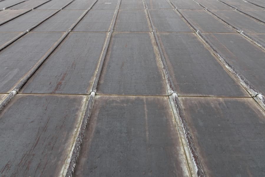 Lead flashing and valley detailing