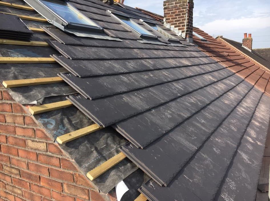 Natural slate roof with clean, even courses